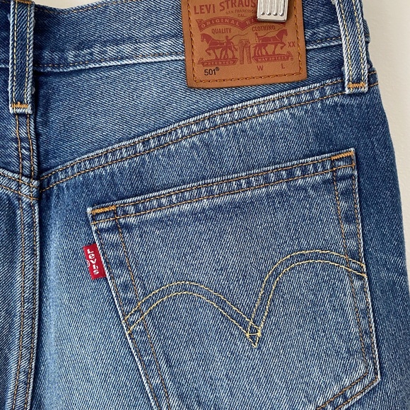 Levi's Classic 501 High Rise Denim Shorts - Picture 3 of 8